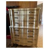 Vintage French Provincial 6 Drawer Chest