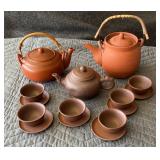 Teapots & Saki Set