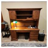 Desk & Hutch Plus
