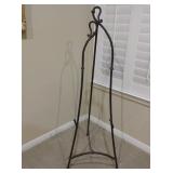 Easel