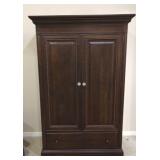 Stanley Wardrobe Style Console