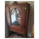 Online Auction Ends Jul 8: Antiques, Furniture & More