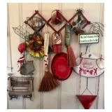 Collection of vintage items 