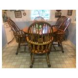 Round oak kitchen table