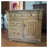 Mont Vernon, NH Estate Auction: Antique Furniture, Jewelry, Glassware, Christmas, Home Goods, & More