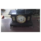 ONLINE AUCTION ANTIQUES AND COLLECTIBLE