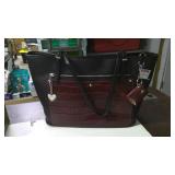 NEW FANCY PURSE. FLOORING AND MISC, WWW.ONLINEAUCTIONSLLC.NET