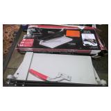 FLOORING TOOLS AND FLOORING SUPPLIES, WWW.ONLINEAUCTIONSLLC.NET