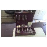 ANTIQUE ROGERS SILVERWARE SET, WWW.ONLINEAUCTIONSLLC.NET