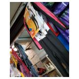 SPOOKY, HALLOWEEN COSTUMES AND DECOR, WWW.ONLINEAUCTIONSLLC.NET