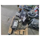 BARBER CHAIR, WWW.ONLINEAUCTIONSLLC.NET