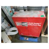 UNCLE JOE'S WAREHOUSE CLEAN OUT, WWW.ONLINEAUCTIONSLLC.NET