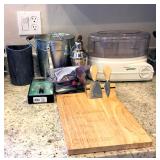 Marble Cooler $15;Bar Set $10; West Bend Steamer $16