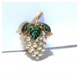 Vintage CROWN TRIFARI GREEN ENAMEL LEAVES on Goldtone FAUX PEARL GRAPES BROOCH 1.75"x1"  NOW $32