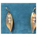 Vintage KREMENTZ Brushed Goldtone LEAF + 3 FAUX PEARL EARRINGS, 1.5" L; Shepherd