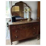 House, Shop, Garage, Barn & Outbuildings in Quartz Hill