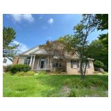 An Oakland Twp Estate Sale