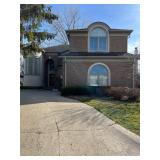 St Clair Shores Estate Sale