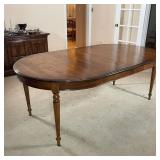 BEAUTIFUL EXTENSION DINING TABLE