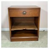 HENREDON BEDSIDE TABLE