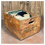 VINTAGE CRATE of VICTROLA RECORDS