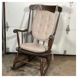 OAK SPINDLE BACK ROCKING CHAIR