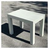 PARSONS STYLE SIDE TABLE