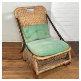 WICKER FOLDING TRAVEL CHAIR
