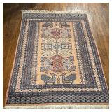 CONTEMPORARY GEOMETRIC RUG