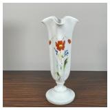 MILKY GLASS VASE