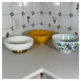 (3pc) MIXING BOWLS, DELFT
