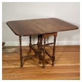 GATE LEG TABLE