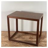 MID-CENTURY MODERN SIDE TABLE