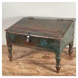 ANTIQUE TABLETOP LECTERN
