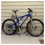 SANTA CRUZ MOUNTAIN BIKE | With front and rear shocks, looks like size L but we were not able to fin