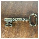 MYSTERIOUS BIG BRASS KEY | l. 7 in. 