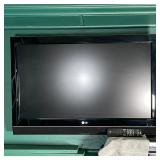 LG FLAT SCREEN TV 37 INCH | Model 37LC7D; Overall 25 x 36 in. 