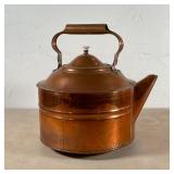 COPPER KETTLE | Of large size, with a bail handle, porcelain finial, impressed "PAT