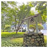 SET GOLD ETCHED PUNCH CUPS | A set of 11 glass punch cups decorated with gold scrollwork; w. 4 in. 