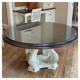 BILTMORE ESTATE TABLE & CHAIRS | A round dining table on a scrollwork and acanthus carved base with 