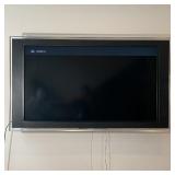 SONY 52 INCH FLATSCREEN TV | Sony Bravia TV with glass outer frame 