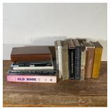 ART HISTORY BOOKS | A collection of books primarily about art and art history, with titles on books 