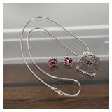 GARNET & STERLING DEMI PARURE | Bohemian garnet set including a pendant necklace on a chain