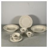 WEDGWOOD LARGE SERVICE | Marked "Wedgwood of Etruria & Barlaston" including...