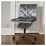 SWIVEL OFFICE CHAIR | Shiny grey crushed velvet upholstery, on five wheels, adjustable height; h. 33