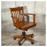 RETRO OFFICE CHAIR | Retro banker