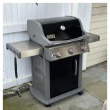 appears to include adapter for tank, excellent condition! With cover