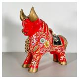 PERUVIAN PORCELAIN BULL | h. 12 in.