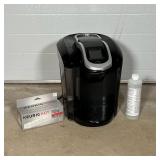 KEURIG 2.0 COFFEE MAKER | Includes water filter cartridges and bottle of descaling solution