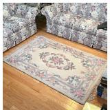SURYA FLORAL RUG | Surya "Ivory" floral area rug from the "Imperial" collection, 100% wool; 6 ft. x 